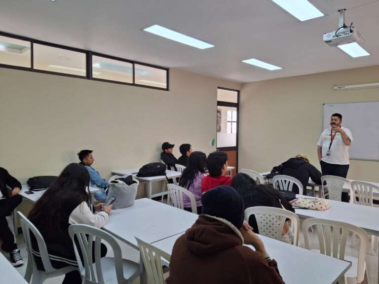 Charla «Ventajas de ser Egresado»